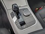 BMW 3-Serie 318i Executive Navigatie Clima Cruise PDC LM 157 PK! 24 Maanden garantie* (Vraag naar de voorwaarden)