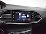 Peugeot 308 SW 1.2 PureTech Blue Lease + Trekhaak