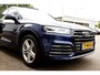 Audi Q5 55 TFSI e 367PK Plug in S-Line Quattro Competition*Perfect Audi Onderh.*BTW*1ste Eig!*Luchtvering/Panodak/Head-Up/Elek. Trekhaak/Keyless Entry+Go/S-Line Sportstoelen/Stoelverw./LED/DAB/19 inch LM*