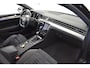 Volkswagen Passat GTE NW Model Zwarte hemel Disc pro Navi EL aklep Pano Leer Camera