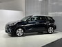 Kia Niro DynamicLine 64 kWh FABRIEKSGARANTIE T/M 04-2029 of 150.000km, Achteruitrij camera, buitenspiegels elektr. inklapbaar, Adaptive Cruise Control, Stoel/Stuurverwarming, Schakelen aan stuur.