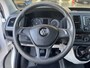 Volkswagen Transporter 2.0 TDI L2H1 102pk Omvormer kastinrichting Airco Cruise control Trekhaak 2200kg trekgewicht Telefoonvoorbereiding Usb aansluiting 2-Persoons Parkeerhulp achter 1e eigenaar Euro 6 Bestel Bpm vrij