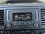 Volkswagen Transporter 2.0 TDI L2H1 102pk Omvormer kastinrichting Airco Cruise control Trekhaak 2200kg trekgewicht Telefoonvoorbereiding Usb aansluiting 2-Persoons Parkeerhulp achter 1e eigenaar Euro 6 Bestel Bpm vrij