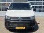 Volkswagen Transporter 2.0 TDI L2H1 102pk Omvormer kastinrichting Airco Cruise control Trekhaak 2200kg trekgewicht Telefoonvoorbereiding Usb aansluiting 2-Persoons Parkeerhulp achter 1e eigenaar Euro 6 Bestel Bpm vrij