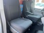 Volkswagen Transporter 2.0 TDI L2H1 102pk Omvormer kastinrichting Airco Cruise control Trekhaak 2200kg trekgewicht Telefoonvoorbereiding Usb aansluiting 2-Persoons Parkeerhulp achter 1e eigenaar Euro 6 Bestel Bpm vrij
