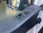 Volkswagen Transporter 2.0 TDI L2H1 102pk Omvormer kastinrichting Airco Cruise control Trekhaak 2200kg trekgewicht Telefoonvoorbereiding Usb aansluiting 2-Persoons Parkeerhulp achter 1e eigenaar Euro 6 Bestel Bpm vrij