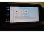 Volkswagen Golf GTE 245Pk SOH 93% Trekhaak Panodak Camera Stuur/Stoel Verwarming Parelmoer lak