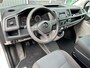 Volkswagen Transporter 2.0 TDI L2H1 102pk Kastinrichting 2200kg Trekgewicht Cruise controle Parkeerhulp achter Lang Bpm vrij 1e eigenaar Dealer onderhouden !! Euro 6