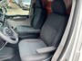 Volkswagen Transporter 2.0 TDI L2H1 102pk Kastinrichting 2200kg Trekgewicht Cruise controle Parkeerhulp achter Lang Bpm vrij 1e eigenaar Dealer onderhouden !! Euro 6