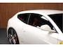 Ferrari FF 6.3 V12 Carbon Camera Lift Passengerdisplay