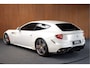 Ferrari FF 6.3 V12 Carbon Camera Lift Passengerdisplay