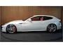 Ferrari FF 6.3 V12 Carbon Camera Lift Passengerdisplay