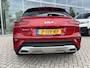 Kia Xceed 1.5 T-GDI MHEV DynamicPlusLine | FABRIEKSGARANTIE T/M MEI 2029! | Trekhaak/TREKGEWICHT 1410KG!! | Keyless | Stoel/stuurverwarming | Achteruitrij camera | Elek. Achterklep |