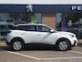 Peugeot 3008 ACTIVE 1.2 PureTech-130pk (VOL)AUTOMAAT (EAT8) Cruise & Climate control | Navigatie via Apple/Android | Parkeersensoren | LMV | BT | Stoelverwarming