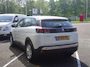 Peugeot 3008 ACTIVE 1.2 PureTech-130pk (VOL)AUTOMAAT (EAT8) Cruise & Climate control | Navigatie via Apple/Android | Parkeersensoren | LMV | BT | Stoelverwarming
