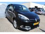 Renault Scenic 1.5 dCi Navigatie/Lichtmetalen velgen/Keyless/Parkeersensoren/LED dagrijverlichting/Mistlampen/Climate control/Cruise control/Elektrische spiegels/Elektrische ramen/Bluetooth