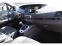 Renault Scenic 1.5 dCi Navigatie/Lichtmetalen velgen/Keyless/Parkeersensoren/LED dagrijverlichting/Mistlampen/Climate control/Cruise control/Elektrische spiegels/Elektrische ramen/Bluetooth