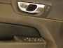 Volvo XC60 2.0 T8 Twin Engine AWD R-Design Lucht vering