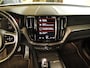 Volvo XC60 2.0 T8 Twin Engine AWD R-Design Lucht vering