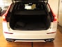 Volvo XC60 2.0 T8 Twin Engine AWD R-Design Lucht vering