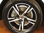 Volvo XC60 2.0 T8 Twin Engine AWD R-Design Lucht vering