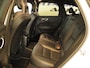 Volvo XC60 2.0 T8 Twin Engine AWD R-Design Lucht vering