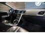 Volvo V60 2.4 D6 AWD Plug-In Hybrid Summum *EERSTE EIGENAAR* + DEALER ONDERHOUDEN / SCHUIFDAK