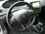Peugeot 208 1.2 PureTech Blue Lion AIRCO/ NAVIGATIE/ APPLE CAR PLAY/ANDROID AUTO/ PARK ASSIST/ MISTLAMPEN/ TREKHAAK/ ETC... PEUGEOT DEALER ONDERHOUDEN! RIJKLAAR!