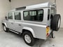 Land Rover Defender 2.5 TD5 110 DC SE Young timer 7 Zitter