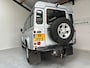 Land Rover Defender 2.5 TD5 110 DC SE Young timer 7 Zitter