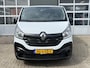 Renault Trafic 1.6 dCi L1H1 Airco Cruise control Parkeersensoren achter 3-Persoons Navigatiesysteem Achterruitrij camera 1e eigenaar Euro 5 Bpm vrij voor particulier gebruik!! Kantoorinrichting
