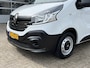 Renault Trafic 1.6 dCi L1H1 Airco Cruise control Parkeersensoren achter 3-Persoons Navigatiesysteem Achterruitrij camera 1e eigenaar Euro 5 Bpm vrij voor particulier gebruik!! Kantoorinrichting