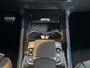 Mercedes-Benz B-klasse 180 Business Solution AMG CAMERA / AMG LINE / PANO / NL AUTO / NAVI