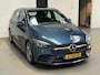 Mercedes-Benz B-klasse 180 Business Solution AMG CAMERA / AMG LINE / PANO / NL AUTO / NAVI