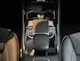 Mercedes-Benz B-klasse 180 Business Solution AMG CAMERA / AMG LINE / PANO / NL AUTO / NAVI