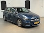 Mercedes-Benz B-klasse 180 Business Solution AMG CAMERA / AMG LINE / PANO / NL AUTO / NAVI