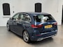 Mercedes-Benz B-klasse 180 Business Solution AMG CAMERA / AMG LINE / PANO / NL AUTO / NAVI