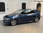 Mercedes-Benz B-klasse 180 Business Solution AMG CAMERA / AMG LINE / PANO / NL AUTO / NAVI