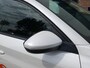 Peugeot e-208 ACTIVE PACK 50kWh 136pk 1-fase 12% BIJTELLING Cruise & Climate control | Parkeersensoren achter | Navigatie via Apple&Android | Bluetooth | LM-velgen