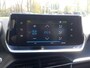 Peugeot e-208 ACTIVE PACK 50kWh 136pk 1-fase 12% BIJTELLING Cruise & Climate control | Parkeersensoren achter | Navigatie via Apple&Android | Bluetooth | LM-velgen