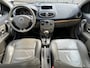 Renault Clio 1.6-16V Initiale Automaat Leder Clima Cruise PDC