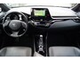 Toyota C-HR 1.8 Hybrid Bi-Tone Autom Leder Stoelverw Navi Camera Clima Apple Carplay 2x PDC Dodehoek Botswaarschuwing LMV ENZ.
