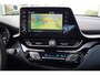 Toyota C-HR 1.8 Hybrid Bi-Tone Autom Leder Stoelverw Navi Camera Clima Apple Carplay 2x PDC Dodehoek Botswaarschuwing LMV ENZ.