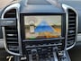 Porsche Cayenne 3.0 S E-Hybrid | Clima | Cruise control | LM Velgen | Lederen bekleding | Memory chairs | Zeer lage kmstand! | Ndl auto! | RIJKLAARPRIJS INCL 12 MAANDEN GARANTIE EN BEURT