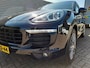 Porsche Cayenne 3.0 S E-Hybrid | Clima | Cruise control | LM Velgen | Lederen bekleding | Memory chairs | Zeer lage kmstand! | Ndl auto! | RIJKLAARPRIJS INCL 12 MAANDEN GARANTIE EN BEURT