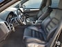 Porsche Cayenne 3.0 S E-Hybrid | Clima | Cruise control | LM Velgen | Lederen bekleding | Memory chairs | Zeer lage kmstand! | Ndl auto! | RIJKLAARPRIJS INCL 12 MAANDEN GARANTIE EN BEURT