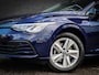 Volkswagen Golf 1.5 eTSI Life Business van 26.950 v. 23.950,-