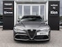 Alfa Romeo Giulia 2.9 V6 Quadrifoglio | Handgeschakeld | Performance edition | Origineel Nederlands | Keramische remmen |