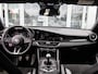 Alfa Romeo Giulia 2.9 V6 Quadrifoglio | Handgeschakeld | Performance edition | Origineel Nederlands | Keramische remmen |