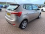 Hyundai ix20 1.4i i-Drive, Airco, Elektrische ramen voor, Elektrische spiegels, Radio/CD/Aux/USB, Licht metalen velgen, Centrale vergrendeling met afstandsbediening, Multimedia bediening op stuurwiel ,Armsteun voor en achter, Achterbank in delen inklapbaar, Nette auto inclusief BOVAG garantie
